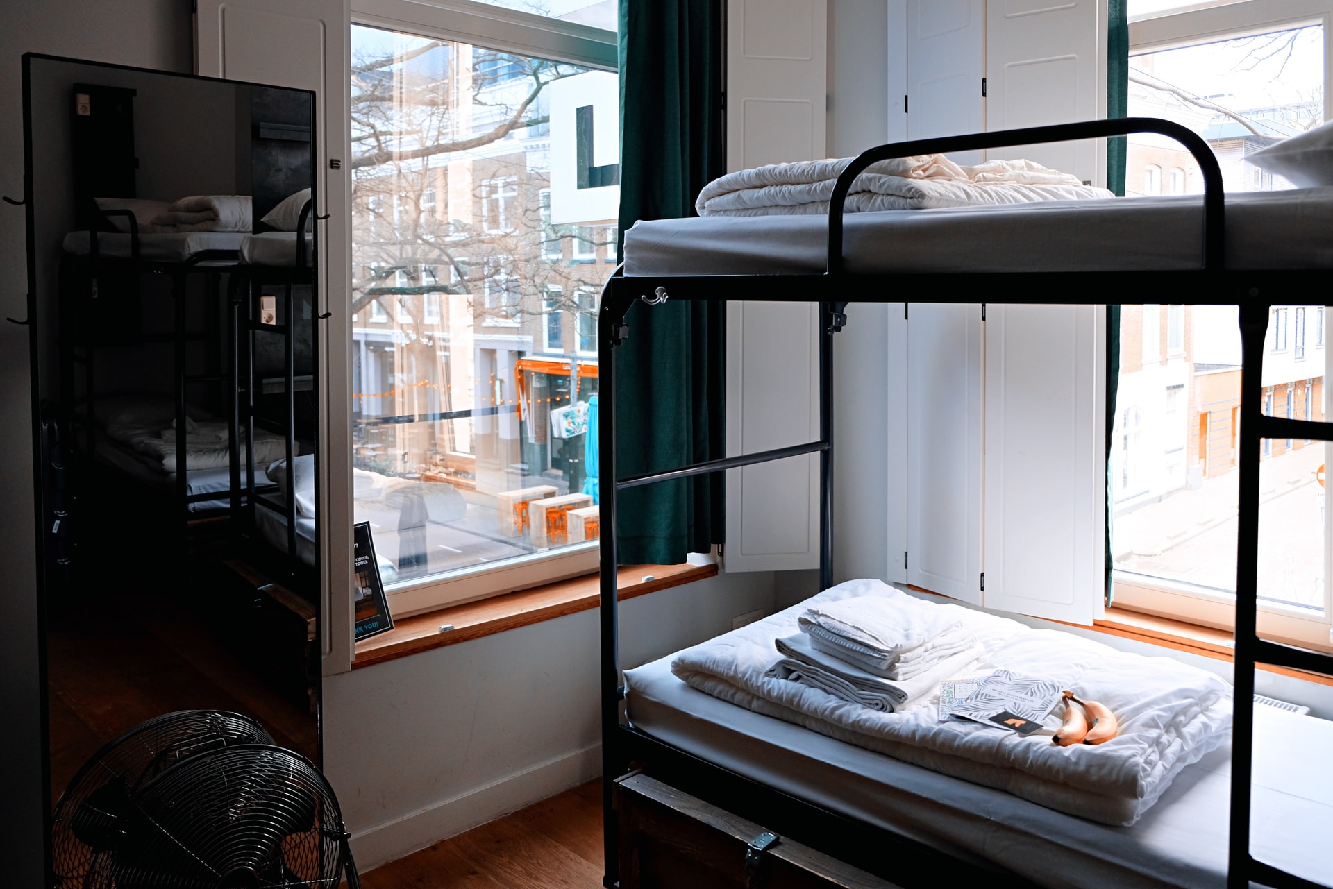 bunk beds for hotels